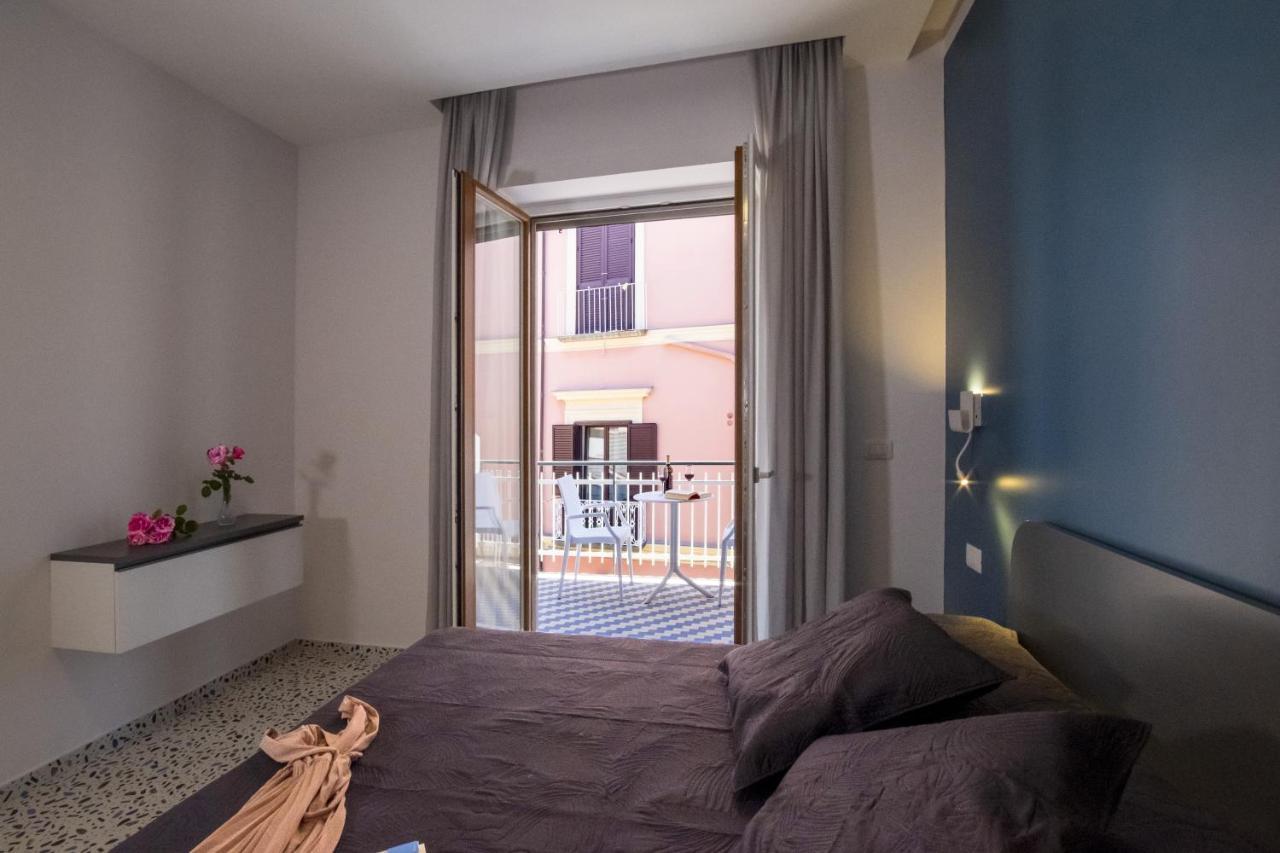 Neva Suites Massa Lubrense Sorrento Coast المظهر الخارجي الصورة